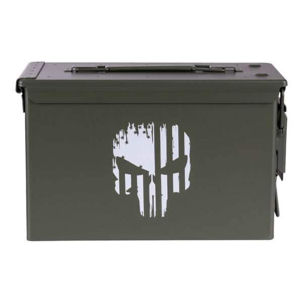 465313 11 02 <p>De Munitiekist 50 Cal. - Punish Skull is een veelzijdige en duurzame opbergoplossing, perfect voor het veilig opbergen van airsoft materiaal, munitie, hengelsportartikelen en meer. Gemaakt van robuust staal, biedt deze kist een militaire kwaliteitsstandaard met zware handgrepen en een deksel dat met pakking is afgedekt voor extra bescherming. Dankzij het stapelbare ontwerp en de compacte afmetingen is deze munitiekist zowel praktisch als stijlvol in zijn groene uitvoering.</p>