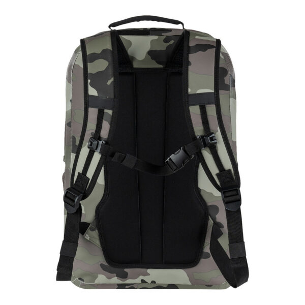 351745 51 05 De TF-2215 Ranger Drybag Camo 28L is een robuuste waterdichte rugzak, ideaal voor avontuurlijke outdoor activiteiten zoals kajakken, raften en trekking. Met een inhoud van 28 liter, ergonomische schouderriemen en gepolsterde rugpadding biedt deze tas optimaal comfort. Gemaakt van duurzaam 500D PVC met gesealde naden, houdt hij je spullen droog, zelfs bij spatwater of korte onderdompeling. Voorzien van handige opbergvakken en een functioneel sluitsysteem, is de Ranger Drybag perfect voor elke buitenliefhebber.