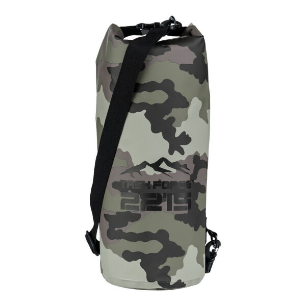 359346 51 01 <p>De TF-2215 Drybag 10L Camo is een robuuste waterdichte duffel bag, ideaal voor avontuurlijke outdoor activiteiten zoals kajakken, raften en kamperen. Dankzij het stevige handvat en het handige sluitsysteem blijft de inhoud tot 10 liter droog, zelfs bij spatwater en kortstondige onderdompeling. Met afmetingen van 42 x 20 x 20 cm is deze tas perfect voor al je essentiële spullen, zodat je zorgeloos van je avontuur kunt genieten.</p>