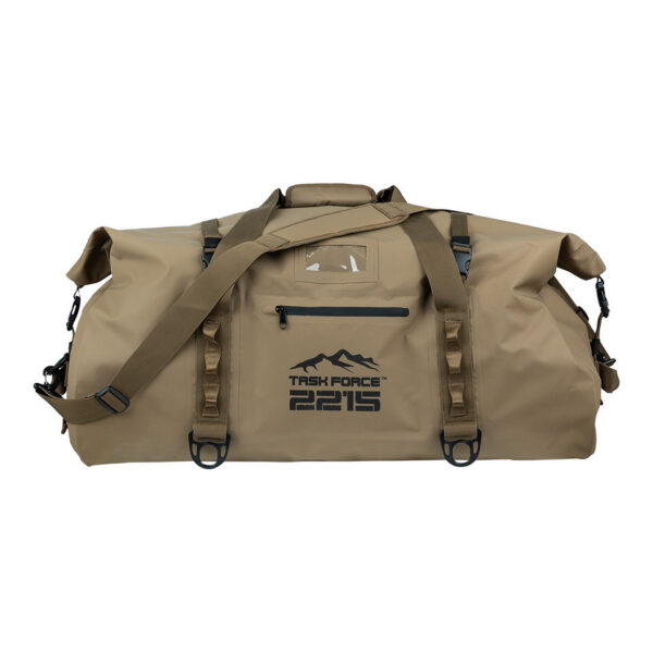 359596 112 03 1 <p>De TF-2215 Waterproof Deployment Duffelbag 90L is een robuuste waterdichte tas, perfect voor avontuurlijke outdoor activiteiten zoals kajakken, kamperen en motorrijden. Met een inhoud van 90 liter biedt deze tas voldoende ruimte voor al je uitrusting. Gemaakt van duurzaam pvc-materiaal met gesealde naden en een veilig sluitsysteem, houdt hij je spullen droog, zelfs in natte omstandigheden. Inclusief verstevigd handvat, gepolsterde schouderdraagband en ventilatiesysteem, is deze tas ideaal voor zowel weekendtrips als lange expedities.</p>