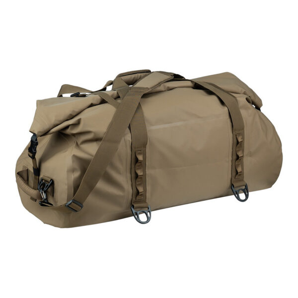 359596 112 05 1 <p>De TF-2215 Waterproof Deployment Duffelbag 90L is een robuuste waterdichte tas, perfect voor avontuurlijke outdoor activiteiten zoals kajakken, kamperen en motorrijden. Met een inhoud van 90 liter biedt deze tas voldoende ruimte voor al je uitrusting. Gemaakt van duurzaam pvc-materiaal met gesealde naden en een veilig sluitsysteem, houdt hij je spullen droog, zelfs in natte omstandigheden. Inclusief verstevigd handvat, gepolsterde schouderdraagband en ventilatiesysteem, is deze tas ideaal voor zowel weekendtrips als lange expedities.</p>
