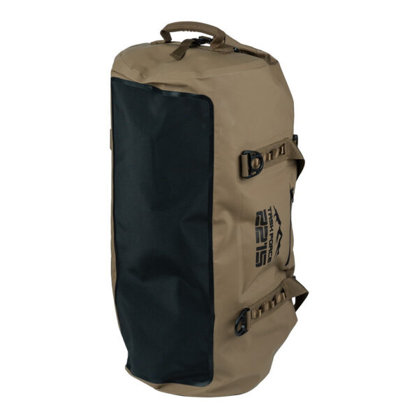 359596 112 06 1 <p>De TF-2215 Waterproof Deployment Duffelbag 90L is een robuuste waterdichte tas, perfect voor avontuurlijke outdoor activiteiten zoals kajakken, kamperen en motorrijden. Met een inhoud van 90 liter biedt deze tas voldoende ruimte voor al je uitrusting. Gemaakt van duurzaam pvc-materiaal met gesealde naden en een veilig sluitsysteem, houdt hij je spullen droog, zelfs in natte omstandigheden. Inclusief verstevigd handvat, gepolsterde schouderdraagband en ventilatiesysteem, is deze tas ideaal voor zowel weekendtrips als lange expedities.</p>