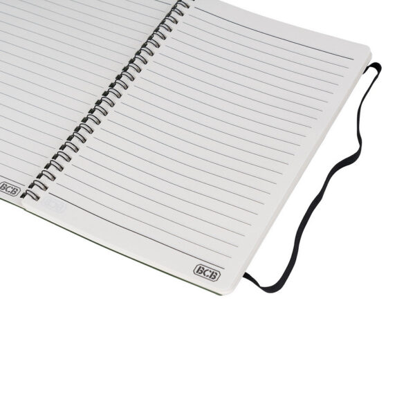 419234 99 03 <p>Het BCB Waterproof notitieblok CD457 is de perfecte metgezel voor avonturiers die altijd hun gedachten en ideeën willen vastleggen, ongeacht de weersomstandigheden. Dit waterafstotende notitieboek is gemaakt van milieuvriendelijk synthetisch papier en biedt een spiraalbinding voor eenvoudig gebruik. Het wordt geleverd met een potlood en bevat handige meetinstrumenten, zoals een inch- en centimeterliniaal. Met een elastische band om het notitieboek veilig gesloten te houden en een binnenband voor uw schrijfaccessoires, is dit notitieblok ideaal voor elke outdoor ervaring.</p>