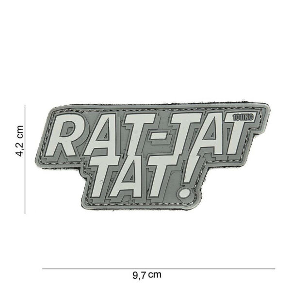 444130 3948 99 01 <p>Voeg een stoere touch toe aan je uitrusting met het Embleem 3D PVC Rat-tat tat in grijs (#14051). Dit hoogwaardige embleem is vervaardigd uit duurzaam PVC en is voorzien van een handige klittenband aan de achterzijde voor eenvoudige bevestiging op kleding of uitrusting. Perfect voor zowel militaire toepassingen als outdoor avonturen, dit embleem is een must-have voor elke liefhebber van tactical gear. Laat je persoonlijkheid zien en maak je outfit compleet met dit unieke embleem.</p>