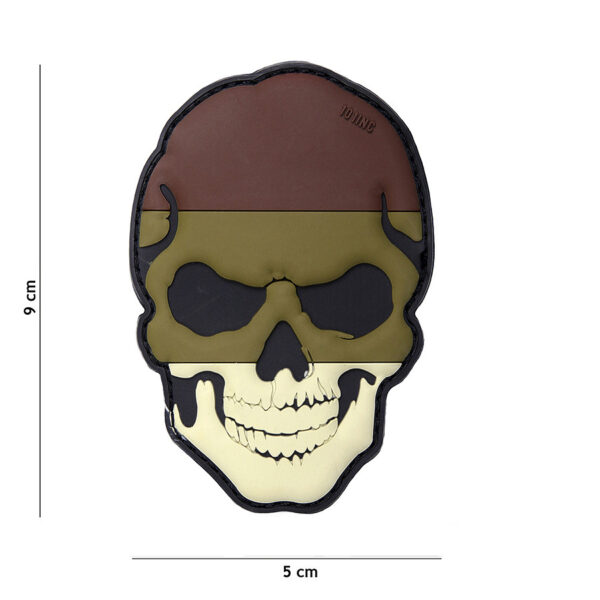 444130 5000 99 01 <p>Voeg een stoere en unieke touch toe aan je uitrusting met het Embleem 3D PVC skull Duitsland camo #16008. Dit hoogwaardige embleem is vervaardigd van duurzaam PVC en beschikt over een handige klittenband aan de achterzijde, waardoor het eenvoudig aan te brengen is op kleding, tassen of andere uitrusting. Met zijn gedetailleerde ontwerp in camouflage kleuren is dit embleem perfect voor de echte outdoor- en militaire liefhebber.</p>