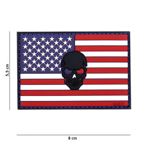 444130 5029 99 01 <p>Dit unieke 3D PVC embleem van de Amerikaanse vlag met een skull is een must-have voor elke outdoor- en militaire enthusiast. Het embleem is voorzien van klittenband aan de achterzijde, waardoor het eenvoudig te bevestigen is op verschillende materialen. Of je het nu gebruikt voor je kleding, tas of gear, dit embleem voegt een stoere uitstraling toe aan je uitrusting. Met dit embleem maak je een statement en laat je jouw stijl zien.</p>