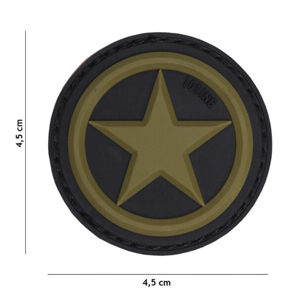 444130 5042 99 01 <p>Dit hoogwaardige 3D PVC embleem met klittenband aan de achterzijde is een eerbetoon aan de iconische WWII Amerikaanse ster. Ideaal voor het personaliseren van militaire en outdoor uitrusting, biedt het een authentieke uitstraling en een stevige bevestiging. Voeg een stukje geschiedenis toe aan je gear met dit opvallende embleem, dat niet alleen functioneel is, maar ook een statement maakt.</p>