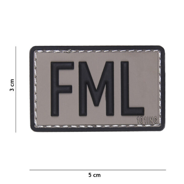 444130 5170 99 01 <p>Voeg een stoere touch toe aan je uitrusting met het 3D PVC Embleem FML (Fuck My Life) in grijs. Dit embleem is voorzien van een handige klittenband aan de achterzijde, waardoor je het eenvoudig kunt bevestigen op jassen, rugzakken of andere uitrusting. Perfect voor de outdoor liefhebber die zijn of haar stijl een unieke uitstraling wil geven. Maak je militaire of casual look compleet met dit opvallende embleem.</p>