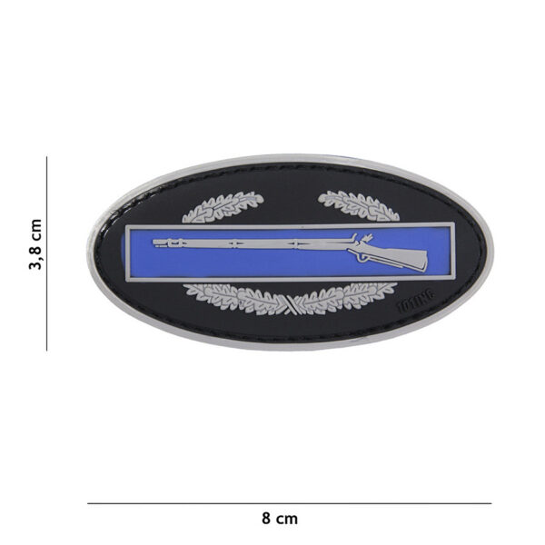 444130 5174 99 01 <p>Voeg een stoere touch toe aan je uitrusting met het 3D PVC Embleem Infantry in opvallend blauw (#17035). Dit duurzame embleem is voorzien van klittenband aan de achterzijde, waardoor je het eenvoudig kunt bevestigen op kleding, rugtassen of andere uitrusting. Ideaal voor militaire liefhebbers en outdoor avonturiers die hun stijl willen benadrukken. Een must-have accessoire voor elke verzameling!</p>