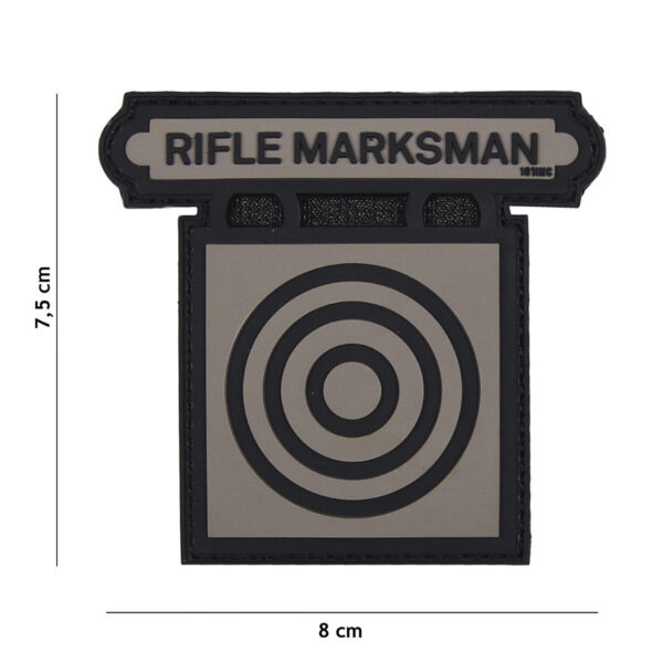 444130 5185 99 01 <p>Het 3D PVC Rifle Marksman embleem in grijs is een perfecte aanvulling voor elke militaire of outdoor uitrusting. Met een stevige klittenband aan de achterzijde is het embleem eenvoudig te bevestigen op kleding of uitrusting. Dit stijlvolle en duurzame embleem laat zien dat je een echte marksman bent en voegt een authentieke touch toe aan je gear. Ideaal voor zowel verzamelaars als actieve gebruikers.</p>