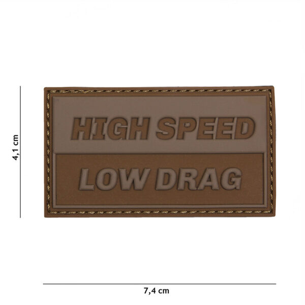 444130 5253 99 01 <p>Ontdek het Embleem 3D PVC High Speed Coyote #17034, een robuust en stijlvol embleem dat perfect is voor je militaire of outdoor uitrusting. Dit hoogwaardige PVC-embleem is voorzien van klittenband aan de achterzijde, waardoor het eenvoudig te bevestigen is op kleding, tassen of andere uitrusting. Met zijn unieke 3D-design voegt dit embleem niet alleen functionaliteit toe, maar ook een vleugje persoonlijkheid aan je gear. Een must-have voor elke outdoor-liefhebber!</p>