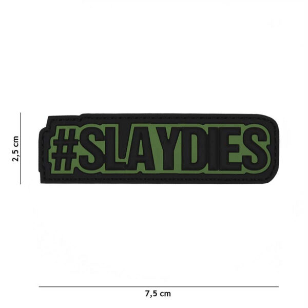444130 5283 99 01 <p>Voeg een stoere touch toe aan je uitrusting met het Embleem 3D PVC Slaydies in de kleur groen (#19042). Dit hoogwaardige embleem is voorzien van een stevige klittenband aan de achterzijde, waardoor het eenvoudig te bevestigen is op kleding of uitrusting. Perfect voor militaire en outdoor liefhebbers die hun stijl willen personaliseren met een uniek detail. Maak je look compleet met dit opvallende 3D embleem.</p>