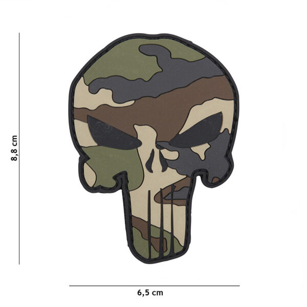 444130 5291 99 01 <p>Voeg een stoere touch toe aan je uitrusting met het Embleem 3D PVC Punisher in Frans camo (#19054). Dit hoogwaardige embleem is vervaardigd uit duurzaam PVC en voorzien van klittenband aan de achterzijde, waardoor het eenvoudig op te bevestigen is aan kleding of uitrusting. Perfect voor zowel militaire toepassingen als outdoor avonturen, dit embleem is een must-have voor elke fan van camouflage en militaire stijl.</p>
