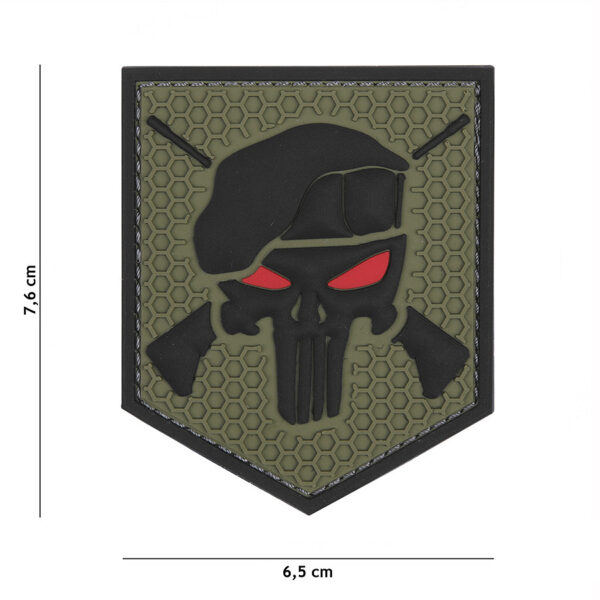 444130 5332 99 01 <p>Voeg een stoere uitstraling toe aan je uitrusting met het Embleem 3D PVC Commando Punisher in groen (#9012). Dit hoogwaardige embleem is vervaardigd van duurzaam PVC en beschikt over een praktische klittenbandsluiting aan de achterzijde, waardoor het eenvoudig te bevestigen is op kleding of gear. Perfect voor militaire en outdoor liefhebbers die een statement willen maken. Met dit embleem onderscheid je jezelf en laat je zien dat je klaar bent voor avontuur.</p>