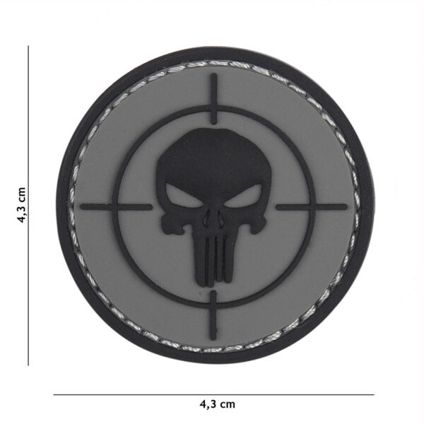 444130 5343 99 01 <p>Voeg een stoere uitstraling toe aan je gear met het 3D PVC Punisher vizier embleem in grijs (#12077). Dit hoogwaardige embleem is vervaardigd uit duurzaam PVC en is eenvoudig te bevestigen dankzij de klittenband aan de achterzijde. Perfect voor het personaliseren van kleding, rugzakken of andere uitrusting, dit embleem is een must-have voor elke outdoor- of militaire enthousiasteling.</p>