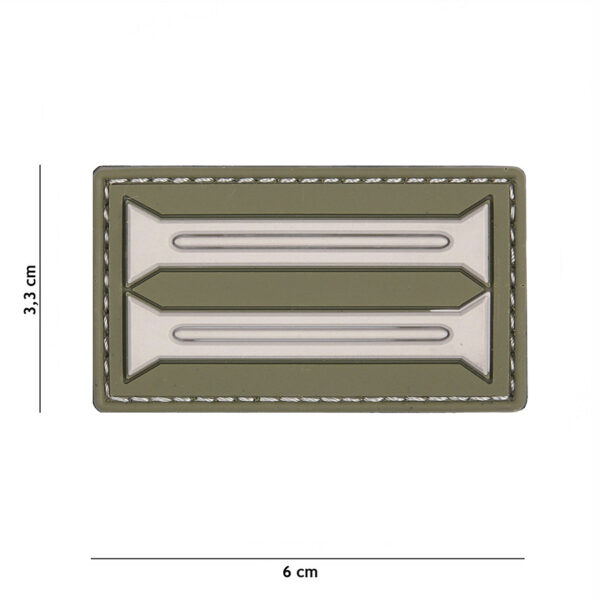 444130 5362 99 01 <p>Het 3D PVC embleem van de Duitse insignia in groen (#20040) is een duurzaam en stijlvol accessoire voor elke militaire of outdoor uitrusting. Met een praktische klittenband aan de achterzijde is het embleem eenvoudig te bevestigen aan kleding, tassen of andere uitrusting. Dit embleem voegt niet alleen een authentiek accent toe, maar is ook ontworpen om bestand te zijn tegen de elementen, waardoor het ideaal is voor zowel recreatieve als professionele toepassingen.</p>