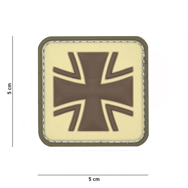444130 5383 99 01 <p>Het Embleem 3D PVC Duits kruis coyote #20059 is een veelzijdig en stijlvol accessoire voor iedere militaire of outdoor uitrusting. Dit duurzame embleem is vervaardigd van hoogwaardig PVC en is voorzien van klittenband aan de achterzijde, waardoor het eenvoudig te bevestigen is op kleding, tassen of uitrusting. Dit embleem voegt niet alleen een unieke uitstraling toe, maar ook een stukje geschiedenis en trots aan je outfit.</p>