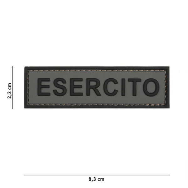 444130 5392 99 01 <p>Het 3D PVC embleem Esercito in grijs is een stevig en duurzaam accessoire, perfect voor militaire en outdoor liefhebbers. Dit embleem beschikt over een praktische klittenband aan de achterzijde, waardoor het eenvoudig op verschillende oppervlakken kan worden bevestigd. Voeg een stoere touch toe aan je uitrusting of kleding met dit herkenbare embleem, dat niet alleen functioneel is, maar ook een stijlvolle uitstraling heeft.</p>