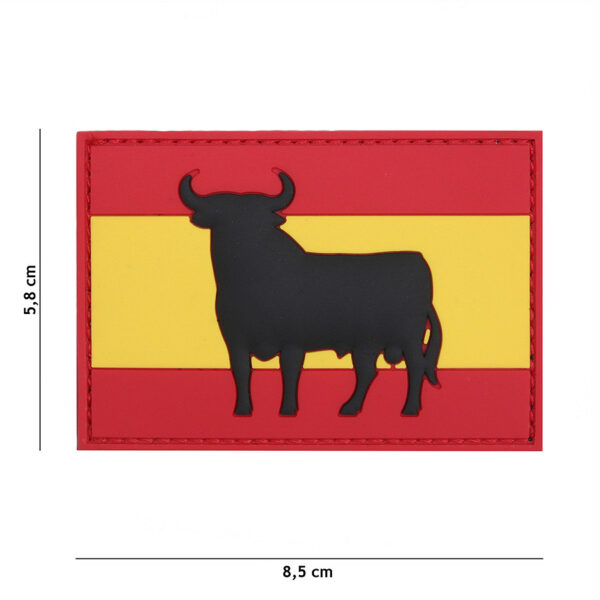 444130 5404 99 01 <p>Voeg een vleugje flair toe aan je outfit met het 3D PVC Embleem van de Spaanse stier (#11102). Dit hoogwaardige embleem is vervaardigd uit duurzaam PVC en beschikt over klittenband aan de achterzijde, waardoor het eenvoudig te bevestigen is op diverse stoffen. Perfect voor op jassen, rugzakken of andere outdoor uitrusting. Met dit embleem maak je een statement en laat je jouw persoonlijke stijl zien.</p>
