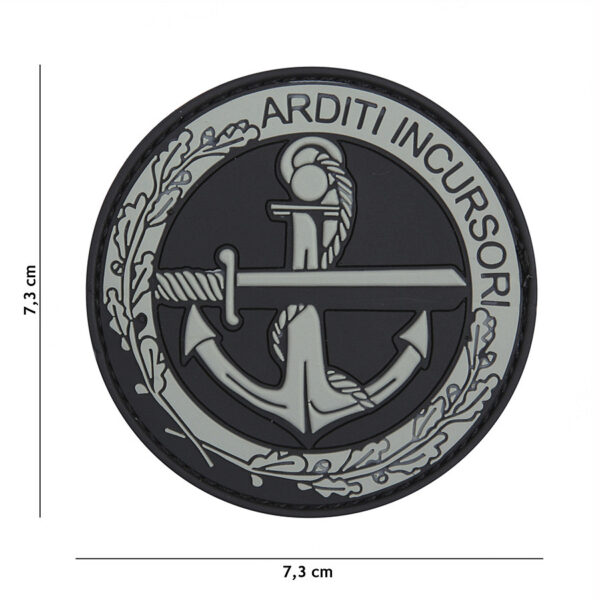 444130 5407 99 01 Embleem 3D PVC Arditi Incursori grijs #11107