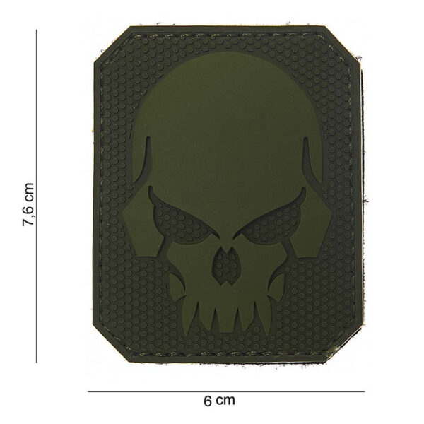 444150 3727 99 01 <p>Voeg een stoere uitstraling toe aan je uitrusting met het 3D PVC embleem 'Pirate Skull' #13020. Dit hoogwaardige embleem is ontworpen met een gedetailleerd piratenkop-ontwerp en is eenvoudig te bevestigen dankzij het klittenband aan de achterzijde. Perfect voor militaire en outdoor liefhebbers die hun gear willen personaliseren. Dit embleem is een must-have voor iedere avonturier!</p>