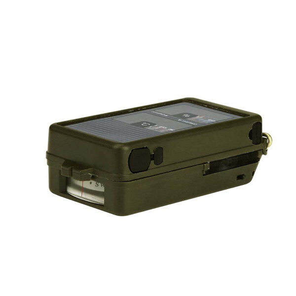 453225 11 07 Ontdek de veelzijdigheid van de Outdoor tool multi functioneel 10 in 1. Deze handige gadget is uitgerust met een thermometer, hygrometer, LED verlichting, reflector, waterpas, kompas, fluit, vuursteen, vergrootglas en een liniaal. Perfect voor avontuurlijke buitenactiviteiten, kamperen of het verkennen van de natuur. Met zijn groene kleur is deze tool niet alleen praktisch, maar ook stijlvol. Een onmisbare metgezel voor iedere outdoorliefhebber!
