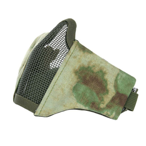 219277 105 07 1 Bescherm je gezicht tijdens airsoft-gevechten met dit stevige gezichts beschermingsmasker van nylon en mesh. Dit masker biedt optimale bescherming tegen munitie en zorgt dankzij de mesh ventilatie voor een comfortabele ademhaling. Ideaal voor zowel beginners als ervaren spelers die veiligheid en comfort belangrijk vinden in het spel.