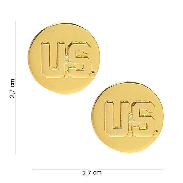 441054 1138 75 01 Ontdek het Embleem metaal collar disk US Device set #6005, een set van twee hoogwaardige metalen emblemen met unieke tekst en afbeeldingen. Deze emblemen zijn perfect voor het personaliseren van uw militaire of outdoor uitrusting en zijn verkrijgbaar in diverse kleuren. De set wordt geleverd op een handig kaartje, waardoor ze ideaal zijn voor zowel verzamelaars als als cadeau. Geef uw gear een professionele uitstraling met deze duurzame en stijlvolle emblemen.