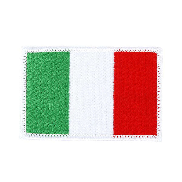 442302 3230 75 01 <p>Het Embleem stof vlag Italië #1004 is een veelzijdig en stijlvol embleem met een authentieke afbeelding van de Italiaanse vlag. Gemaakt van hoogwaardig stof, voegt dit embleem een unieke touch toe aan je outfit of uitrusting. Perfect voor zowel militaire als outdoor toepassingen, en beschikbaar in diverse kleuren. Geef je persoonlijke stijl een boost met dit opvallende accessoire, ideaal voor fervente Italië-liefhebbers en verzamelaars.</p>