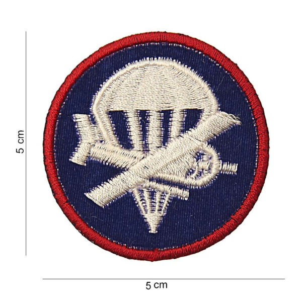 442304 1003 75 442304 1003 75 01 <p>Voeg een authentiek accent toe aan je outfit met het Embleem stof combined airborne garrison cap #3027. Dit hoogwaardige embleem, vervaardigd van duurzame stof, toont een gedetailleerd ontwerp met tekst en afbeelding, perfect voor zowel verzamelaars als militaire enthousiastelingen. Verkrijgbaar in diverse kleuren, dit embleem is een must-have voor elke garrison cap en biedt een unieke manier om je toewijding te tonen. Combineer stijl met functionaliteit en geef je uitrusting een professionele uitstraling.</p>