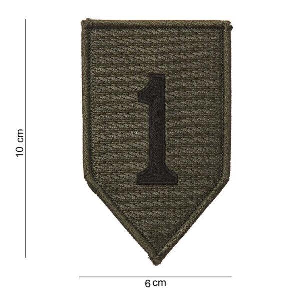 442304 1064 75 01 <p>Het Embleem stof black one #3009 is een veelzijdig en stijlvol embleem met een hoogwaardige stofafwerking. Dit embleem is perfect voor het personaliseren van kleding en uitrusting met een unieke tekst of afbeelding. Verkrijgbaar in diverse kleuren, biedt dit embleem de mogelijkheid om jouw militaire of outdoor look helemaal af te maken. Voeg een persoonlijk tintje toe aan je gear met dit duurzame en functionele embleem.</p>