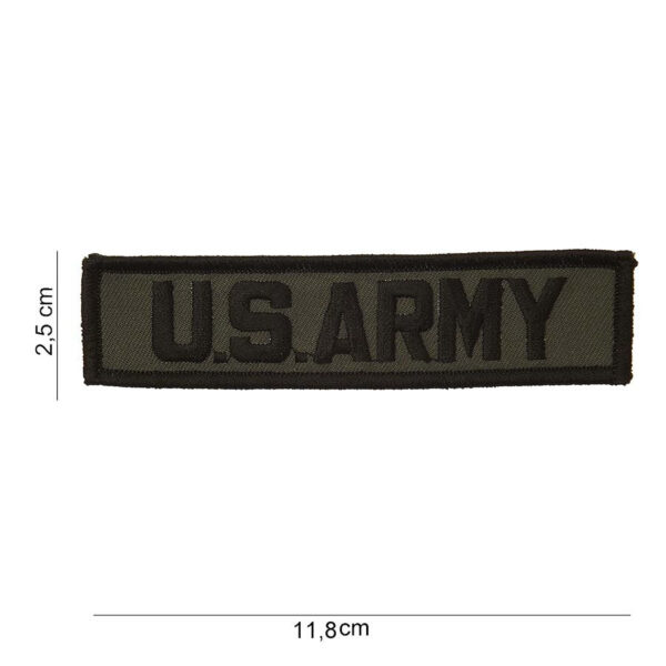 442304 739 75 01 <p>Dit hoogwaardige embleem van de US Army is vervaardigd van stevig stof en voorzien van een opvallende streep. Het embleem is ideaal voor het personaliseren van kleding en uitrusting en voegt een authentiek militair element toe aan je outfit. Verkrijgbaar in diverse kleuren, is dit embleem perfect voor zowel verzamelaars als liefhebbers van militaire stijlen. Geef je look een krachtige uitstraling met dit unieke US Army embleem!</p>