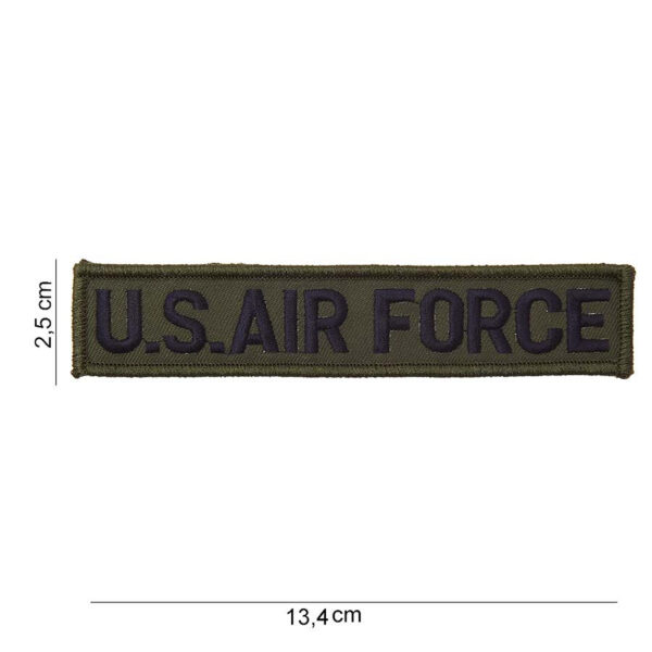 442304 741 75 01 <p>Dit hoogwaardige Embleem stof US Air Force (streep) #3041 is een must-have voor elke militaire of outdoor liefhebber. Gemaakt van duurzaam stof, biedt dit embleem een authentieke uitstraling met een gedetailleerde afbeelding en tekst. Verkrijgbaar in diverse kleuren, is het perfect voor het personaliseren van kleding of uitrusting. Dit embleem voegt niet alleen stijl toe, maar toont ook je steun voor de luchtmacht. Een veelzijdige toevoeging aan je collectie!</p>