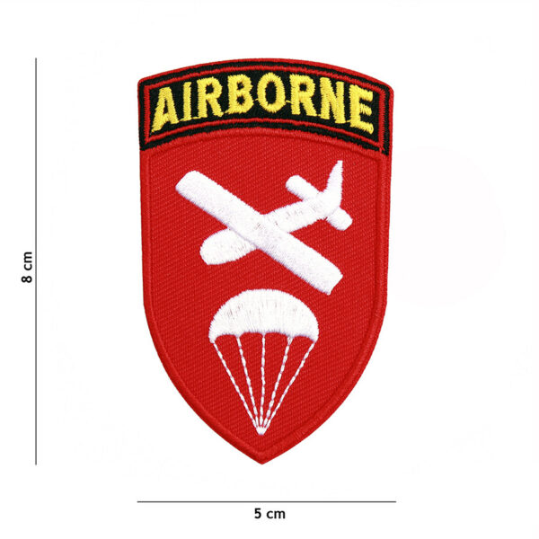 442304 8001 75 01 <p>Het Embleem stof Airborne command #7115 is een indrukwekkend en veelzijdig accessoire voor elke outdoor en militaire uitrusting. Dit hoogwaardige embleem, vervaardigd van duurzame stof, toont trots de karakteristieke afbeelding en tekst van het Airborne commando. Verkrijgbaar in diverse kleuren, biedt dit embleem een perfecte manier om je outfit of gear te personaliseren. Ideaal voor zowel verzamelaars als actieve gebruikers die de militaire traditie en stijl willen weergeven.</p>