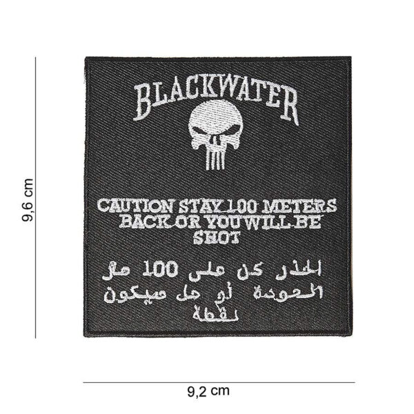442306 3208 75 01 <p>Ontdek het Embleem stof Blackwater 100 mtr. #5065, een veelzijdig en stijlvol embleem met tekst en afbeelding, perfect voor de militaire en outdoor liefhebber. Dit embleem is gemaakt van hoogwaardige stof en is beschikbaar in diverse kleuren, waardoor het eenvoudig te combineren is met uw uitrusting. Voeg een persoonlijke touch toe aan uw kleding of gear met dit unieke embleem dat niet alleen functioneel is, maar ook een statement maakt.</p>
