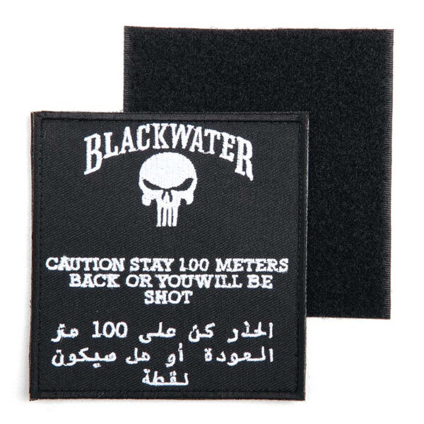 442306 3224 75 01 <p>Het Embleem stof Blackwater 100 mtr met klittenband #2042 is een veelzijdig en duurzaam embleem dat perfect is voor militaire en outdoor toepassingen. Dit hoogwaardige embleem is vervaardigd van sterk stof en biedt een uitstekende hechting dankzij het klittenbandsysteem. Verkrijgbaar in diverse kleuren, is dit embleem ideaal voor het personaliseren van kleding, uitrusting of accessoires. Voeg een unieke touch toe aan uw gear met dit functionele en stijlvolle embleem.</p>