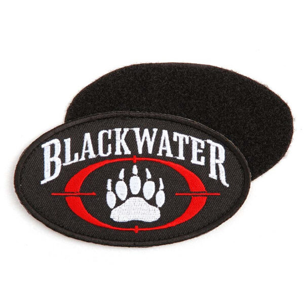 442306 3226 75 01 <p>Voeg een stoere en professionele uitstraling toe aan je uitrusting met het Embleem stof blackwater met klittenband #2043. Dit hoogwaardige embleem van stevig stof is ontworpen met een opvallende tekst en afbeelding, perfect voor militaire en outdoor liefhebbers. Dankzij het klittenbandsysteem is het eenvoudig te bevestigen op kleding, tassen of andere uitrusting. Verkrijgbaar in diverse kleuren, dit embleem is een must-have accessoire voor iedereen die zijn of haar stijl wil versterken.</p>