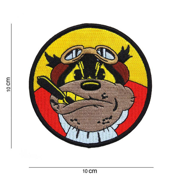 442306 3274 99 01 <p>Het Embleem stof Flying Bulldog #4078 is een stijlvol en uniek accessoire voor elke liefhebber van militaire en outdoor uitrusting. Dit hoogwaardige embleem, vervaardigd van duurzame stof, is voorzien van een opvallende afbeelding en tekst die karakter en flair toevoegen aan je uitrusting. Perfect voor het personaliseren van jassen, rugzakken of andere stoffen items. Met zijn veelzijdige ontwerp is dit embleem een ideale keuze voor zowel verzamelaars als avonturiers.</p>