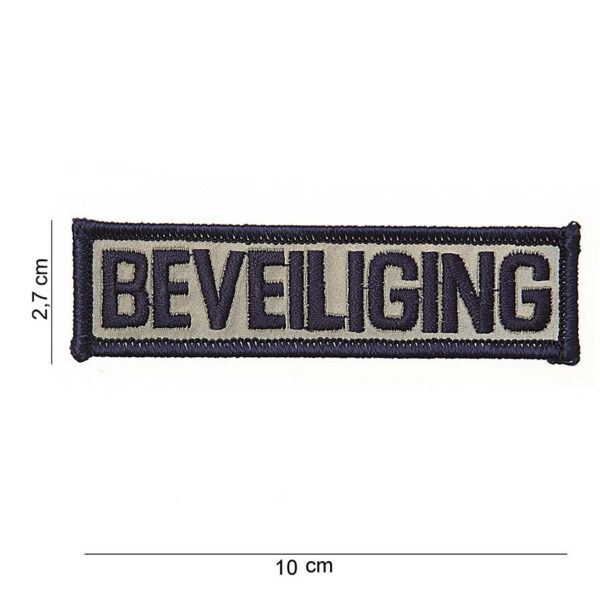 442306 652 75 01 <p>Het Embleem stof beveiliging TAB #2009 is een hoogwaardige, veelzijdige badge met een unieke tekst en afbeelding, perfect voor het personaliseren van kleding en uitrusting. Dit embleem is verkrijgbaar in diverse kleuren en biedt een stijlvolle toevoeging aan uw militaire of outdoor gear. Dankzij de duurzame stof is het embleem niet alleen esthetisch aantrekkelijk, maar ook bestand tegen intensief gebruik. Een must-have voor iedere beveiligingsprofessional of outdoorenthousiasteling die zijn of haar uitrusting wil opwaarderen.</p>