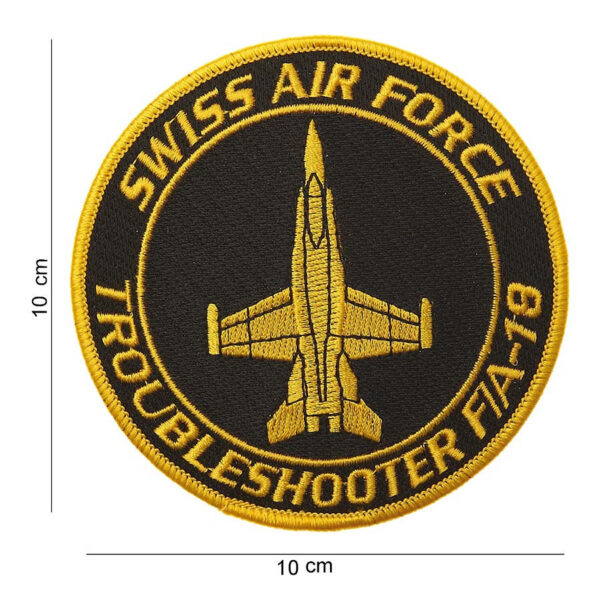 442306 751 75 01 <p>Voeg een vleugje militaire stijl toe aan je outfit met het Embleem stof swiss Air Force #4018. Dit hoogwaardige embleem is vervaardigd van stevig stof en toont een gedetailleerde afbeelding met bijpassende tekst. Verkrijgbaar in diverse kleuren, is dit embleem perfect voor op je kleding of uitrusting. Een must-have voor iedere liefhebber van militaire en outdoor gear!</p>