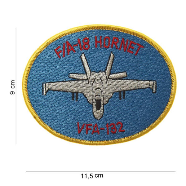442306 763 75 01 <p>Voeg een vleugje militaire stijl toe aan je outfit met het Embleem stof F/A-18 Hornet VFA-132 #4063. Dit hoogwaardige embleem, uitgevoerd in verschillende kleuren, toont trots de iconische afbeelding en tekst van de legendarische F/A-18 Hornet. Perfect voor op kleding, tassen of andere accessoires, dit embleem is een must-have voor elke luchtvaartliefhebber en verzamelaar. Maak je look compleet met dit unieke stuk en laat je passie voor militaire luchtvaart zien!</p>