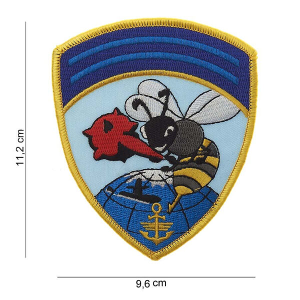 442306 807 75 01 <p>Het Embleem stof navy hornet #5044 is een stijlvol en veelzijdig embleem met een unieke tekst en afbeelding, perfect voor het personaliseren van je kleding of uitrusting. Dit hoogwaardige embleem is vervaardigd van duurzame stof en is beschikbaar in verschillende kleuren, waardoor je altijd de juiste keuze kunt maken die bij jouw stijl past. Met zijn opvallende ontwerp is het een must-have voor elke militaire of outdoor enthousiasteling.</p>