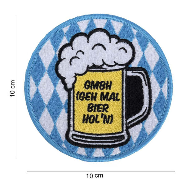 442314 8074 99 01 <p>Het GMBH Bavarian style embleem is vervaardigd van hoogwaardig stof en voorzien van klittenband aan de achterzijde, waardoor het eenvoudig op diverse materialen te bevestigen is. Dit embleem voegt een unieke touch toe aan uw outfit of uitrusting en is ideaal voor militaire en outdoor liefhebbers die op zoek zijn naar een authentieke uitstraling. Met zijn stijlvolle ontwerp en praktische functionaliteit is dit embleem een must-have accessoire voor elke avonturier.</p>