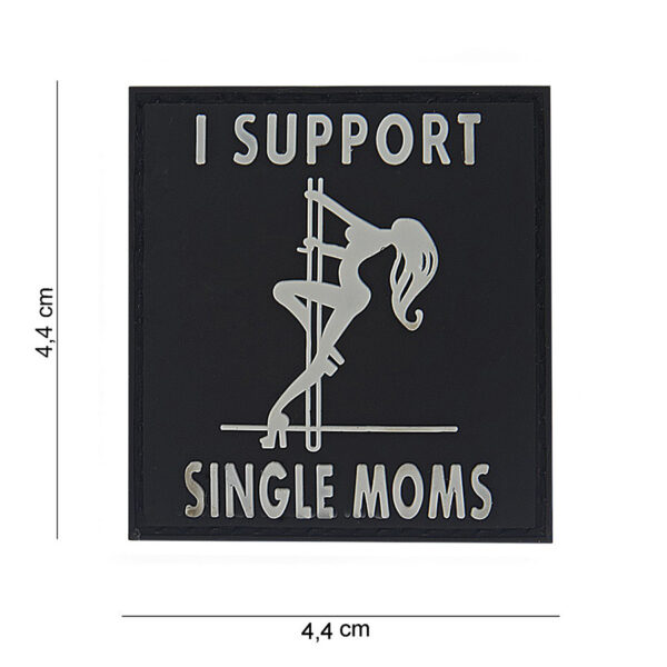 444100 3531 99 01 <p>Het 3D PVC embleem "I support single moms" is een krachtige en stijlvolle manier om uw steun voor alleenstaande moeders te tonen. Dit embleem is voorzien van een stevige klittenband aan de achterzijde, waardoor het eenvoudig te bevestigen is op kleding, rugzakken of andere uitrusting. Met zijn opvallende ontwerp en duurzame materialen is dit embleem niet alleen een statement, maar ook een kwaliteitsproduct dat tegen een stootje kan.</p>