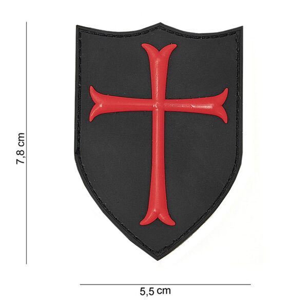 444100 3752 99 01 <p>Het 3D PVC Crusader embleem in opvallend rood is de perfecte aanvulling voor jouw militaire of outdoor uitrusting. Dit hoogwaardige embleem is voorzien van klittenband aan de achterzijde, waardoor je het eenvoudig kunt bevestigen op jassen, rugzakken of andere uitrusting. Voeg een stoere uitstraling toe aan je gear met dit unieke en duurzame embleem, ontworpen voor zowel functionaliteit als stijl.</p>