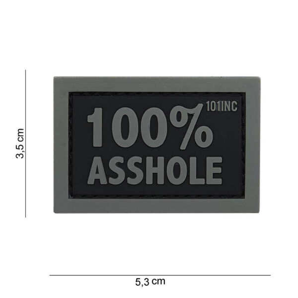 444100 3920 99 444100 3920 99 01 <p>Dit opvallende 3D PVC embleem met de tekst '100% asshole' in zwart met grijze letters is een echte blikvanger. Het embleem is voorzien van een stevige klittenband aan de achterzijde, waardoor het eenvoudig op verschillende kledingstukken of uitrusting bevestigd kan worden. Perfect voor de liefhebber van militaire en outdoor stijl, dit embleem voegt een unieke touch toe aan jouw gear.</p>
