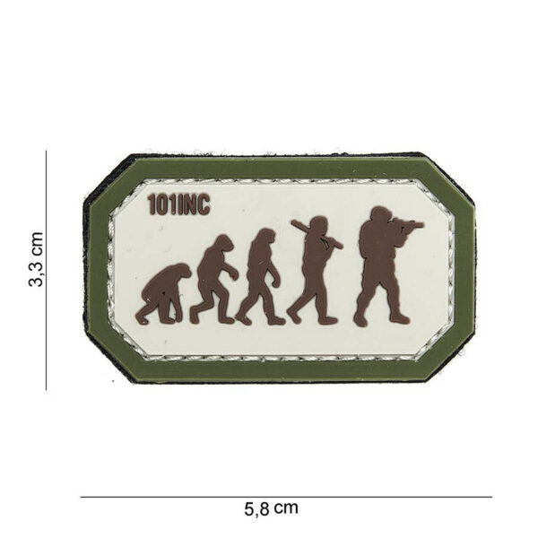 444100 3925 99 01 <p>Voeg een unieke touch toe aan je uitrusting met het Embleem 3D PVC Airsoft evolution in beige/groen (#14071). Dit hoogwaardige embleem is vervaardigd uit duurzaam PVC en beschikt over een praktische klittenband achterzijde, waardoor je het eenvoudig kunt bevestigen aan kleding of uitrusting. Perfect voor airsoftliefhebbers en outdoor avonturiers die op zoek zijn naar stijl en functionaliteit in één.</p>
