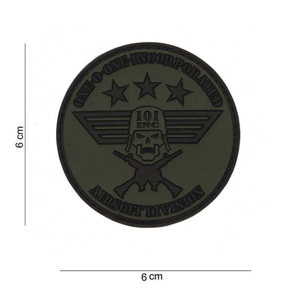 444110 3576 11 444110 3576 11 01 <p>Het Embleem 3D PVC 101 INC rond klein is een stoer en duurzaam embleem, gemaakt van hoogwaardig PVC. Dit embleem is voorzien van klittenband aan de achterzijde, waardoor het eenvoudig te bevestigen is op verschillende kledingstukken of uitrusting. Met een stijlvolle groene kleur voegt dit embleem een unieke uitstraling toe aan uw militaire of outdoor gear. Een perfect accessoire voor de echte avonturier!</p>