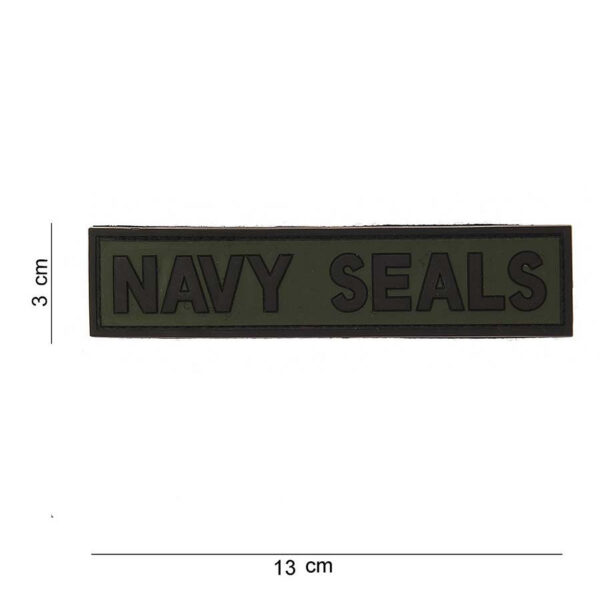 444120 3529 99 01 <p>Ontdek het Embleem 3D PVC Navy Seals #12018, een robuust en stijlvol embleem dat perfect is voor militaire en outdoor liefhebbers. Dit embleem is vervaardigd uit duurzaam PVC en beschikt over een praktische klittenbandsluiting aan de achterzijde, waardoor het eenvoudig te bevestigen is op kleding, tassen of uitrusting. Voeg een vleugje authenticiteit en ruggedness toe aan je gear met dit unieke Navy Seals embleem.</p>