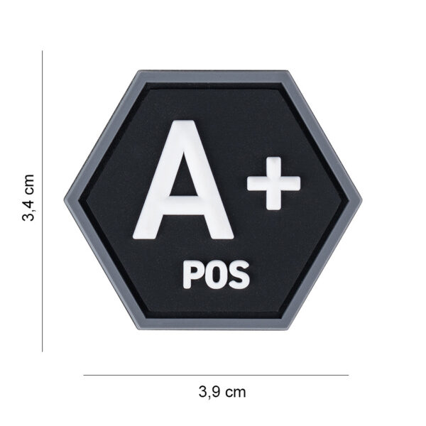 444130 7590 99 01 <p>Het 3D PVC Embleem met een hexagon vorm en de bloedgroep A+ positief (#8062) is een praktische toevoeging voor elke militaire of outdoor uitrusting. Dit embleem is voorzien van klittenband aan de achterzijde, waardoor het eenvoudig te bevestigen is op kleding of uitrusting. Of je nu deel uitmaakt van een team of gewoon je medische informatie wilt tonen, dit duurzame embleem biedt een gemakkelijke en effectieve oplossing.</p>